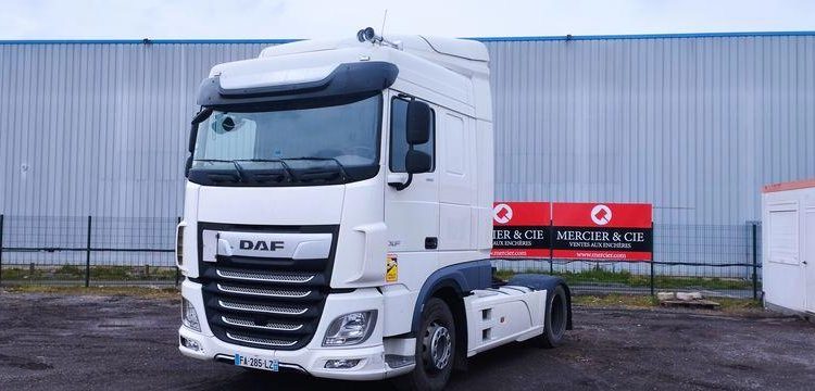 DAF TRACTEUR ROUTIER XF 480 FT – DIESEL – 537718 KM – ANNEE 2018 BLANC FA-285-LZ