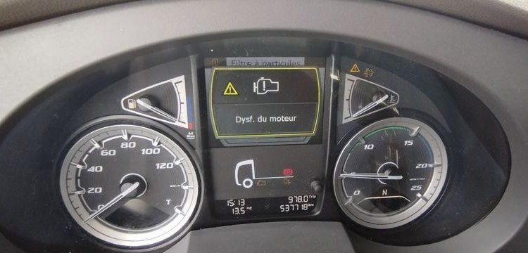 DAF TRACTEUR ROUTIER XF 480 FT – DIESEL – 537718 KM – ANNEE 2018 BLANC FA-285-LZ