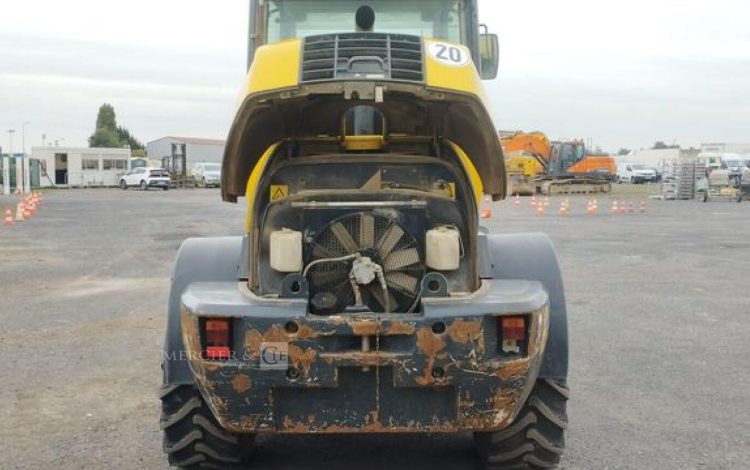 KOMATSU CHARGEUSE ARTICULEE WA100M – DIESEL 700L – 6114 HEURES – ANNEE 2008  KOWA