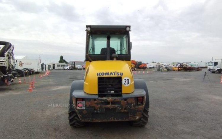 KOMATSU CHARGEUSE ARTICULEE WA100M – DIESEL 700L – 6114 HEURES – ANNEE 2008  KOWA