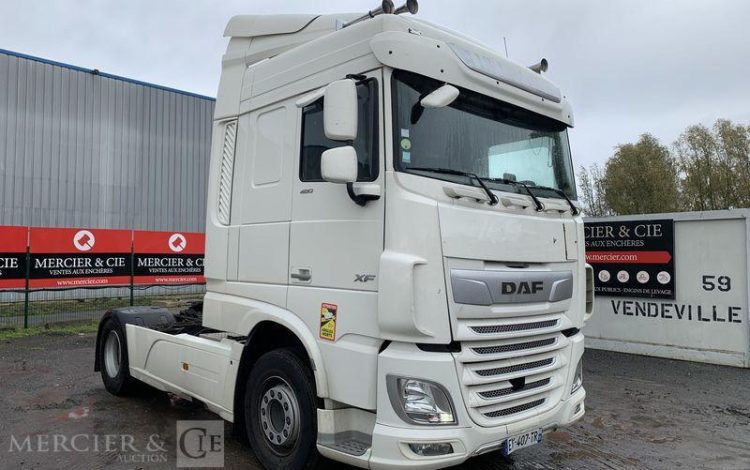 DAF XF 480 FT TRACTEUR ROUTIER PTAC 19T – 409955 KM – AN 2018 BLANC EY-407-TR