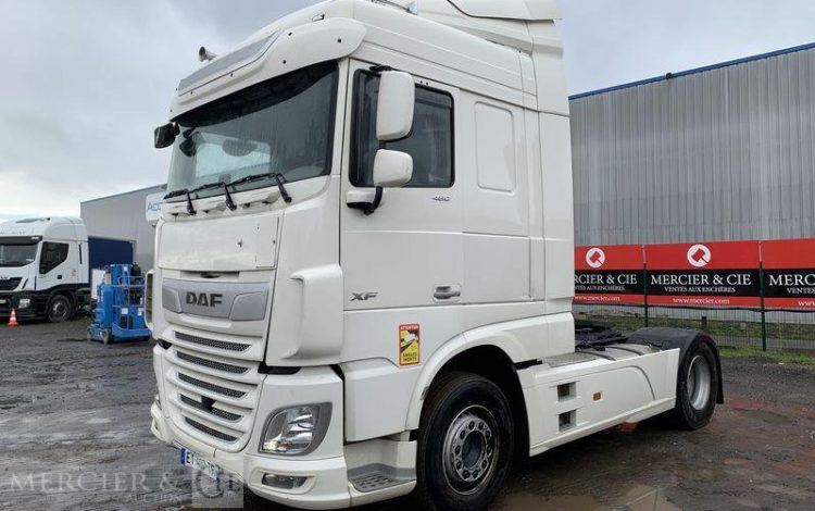 DAF XF 480 FT TRACTEUR ROUTIER PTAC 19T – 409955 KM – AN 2018 BLANC EY-407-TR