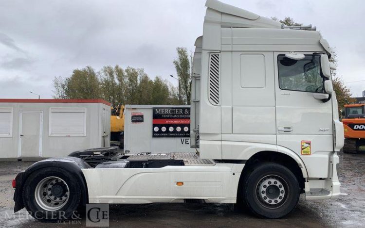 DAF XF 480 FT TRACTEUR ROUTIER PTAC 19T – 409955 KM – AN 2018 BLANC EY-407-TR