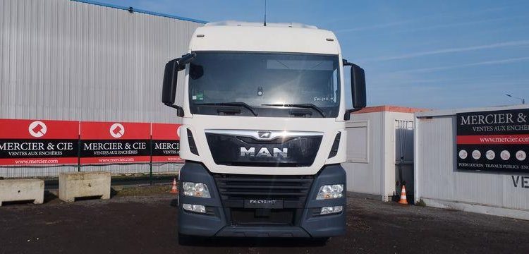 MAN TRACTEUR ROUTIER TGX 18,500 – 19 T – AN 2019 – 392630 KM BLANC FH-673-MT