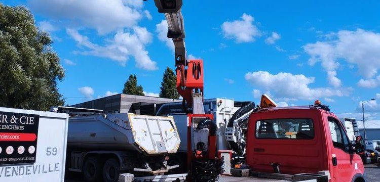 IVECO 35S11 AVEC NACELLE MULTITEL MX170 16M  BZ-167-KP