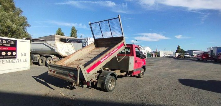 IVECO 35C13 BENNE  CR-903-RS