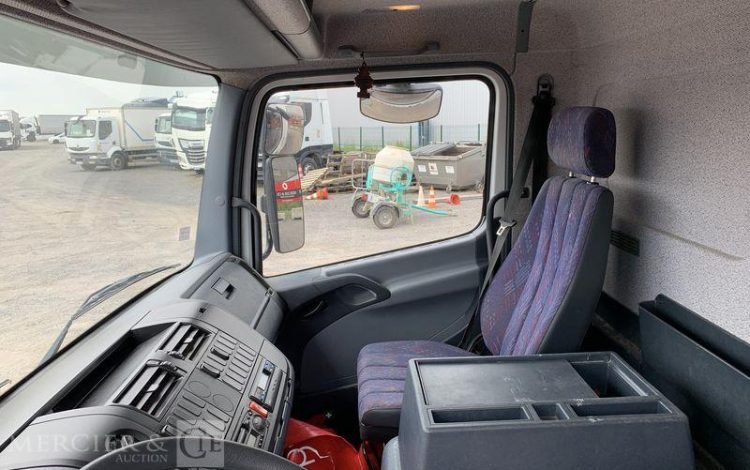 MERCEDES MERCEDES ATEGO – MAGASIN AMBULANT BLANC CV-504-HZ