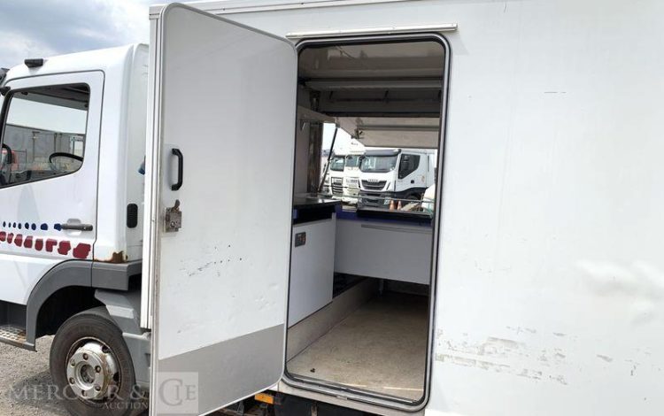 MERCEDES MERCEDES ATEGO – MAGASIN AMBULANT BLANC CV-504-HZ