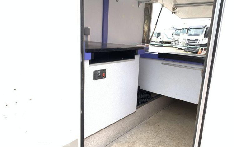 MERCEDES MERCEDES ATEGO – MAGASIN AMBULANT BLANC CV-504-HZ