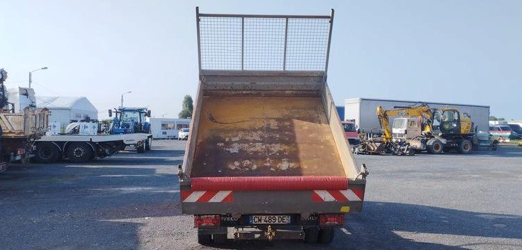 IVECO 35C13 BENNE SIMPLE CABINE COFFRE  CW-489-DE