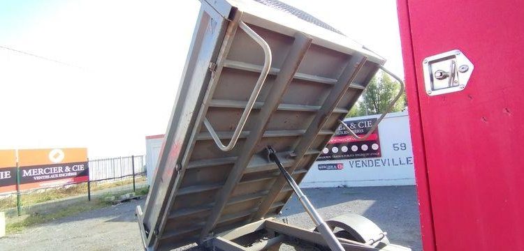 IVECO 35C13 BENNE SIMPLE CABINE COFFRE  CW-489-DE