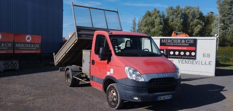 IVECO 35C13 BENNE SIMPLE CABINE COFFRE  DE-441-FV