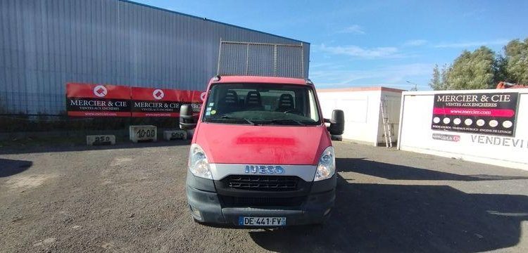 IVECO 35C13 BENNE SIMPLE CABINE COFFRE  DE-441-FV