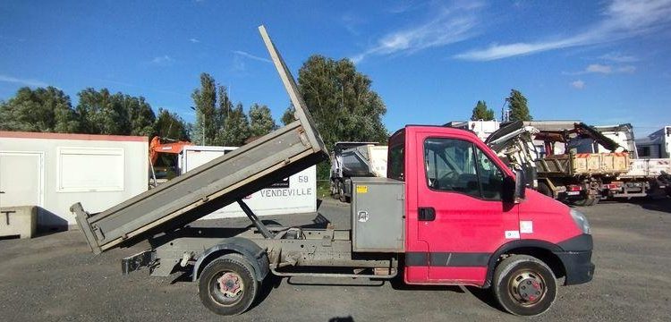 IVECO 35C13 BENNE SIMPLE CABINE COFFRE  DE-441-FV