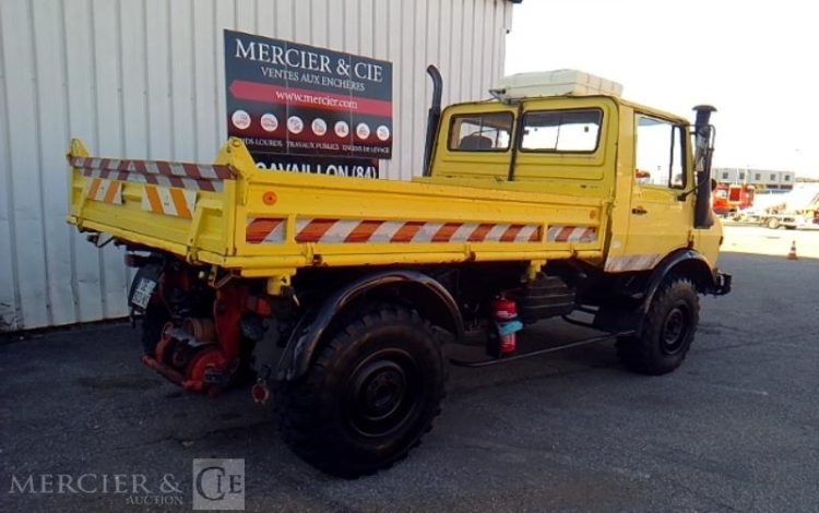 UNIMOG TRI BENNES DOUBLE COMMANDES  DE-903-NS