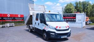 IVECO DAILY 35C15 BENNE + GRUE – 7 PLACES + COFFRE BLANC DM-948-RJ