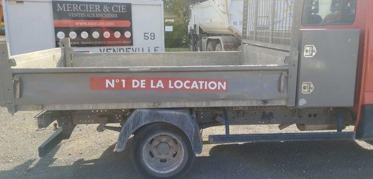 IVECO 35C13 BENNE SIMPLE CABINE COFFRE NON ROULANT  EG-225-TC