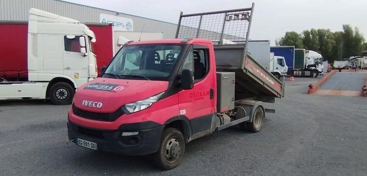 IVECO 35C13 BENNE SIMPLE CABINE COFFRE  EG-591-SD