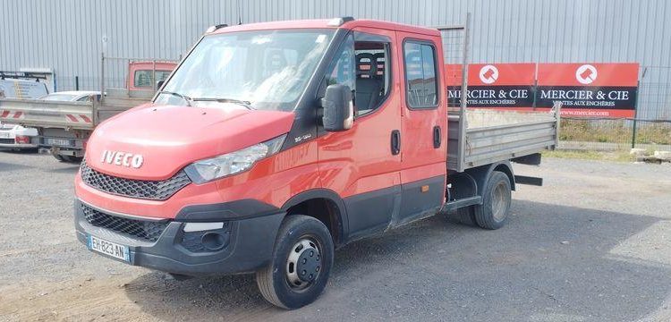 IVECO 35C13BENNE DOUBLE CABINE  EH-823-AN