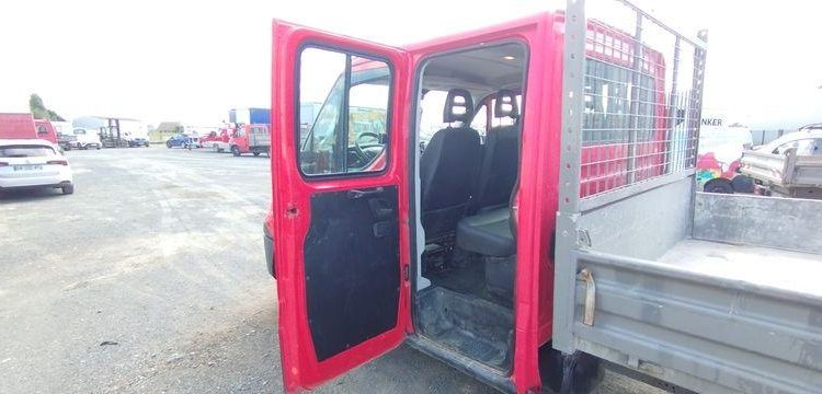 IVECO 35C13BENNE DOUBLE CABINE  EH-823-AN