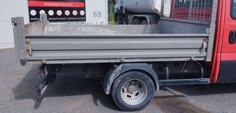 IVECO 35C13BENNE DOUBLE CABINE  EH-823-AN