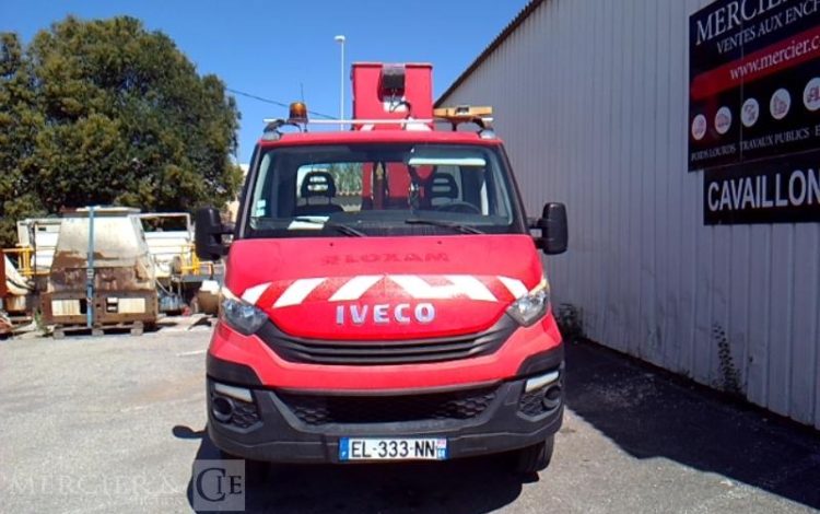 IVECO 35-120 NACELLE SUR VL 17M – 2060H –  EL-333-NN