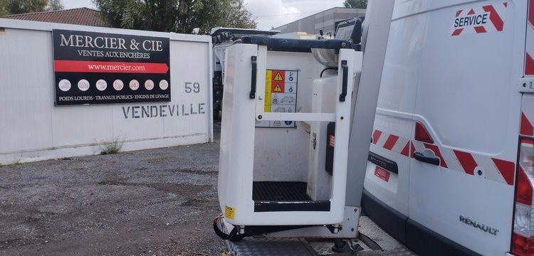 RENAULT MASTER AVCE NACELLE VERSALIFT ETL32-125 12-14M NON ROULANT  FM-166-MG