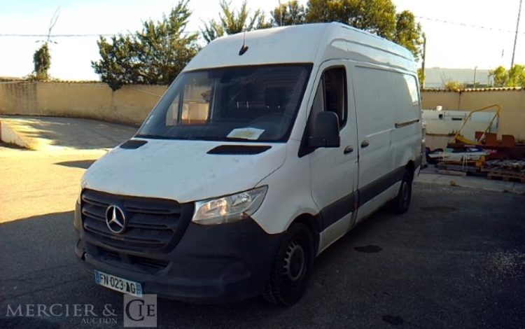 MERCEDES SPRINTER 316 CDI 2.2 D 16V 163CV MACHINE A PROJETER POLYURETHANE BLANC FN-023-AG