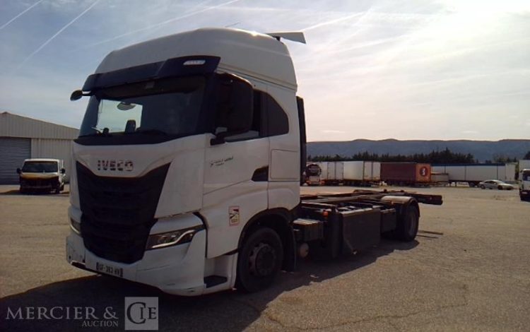 IVECO S-WAY 460 CNG PORTE CONTAINER 4X2 PTAC 19T BLANC GF-383-HV