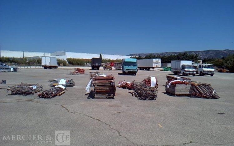 LOT ECHAFFAUDAGE  LOTS7