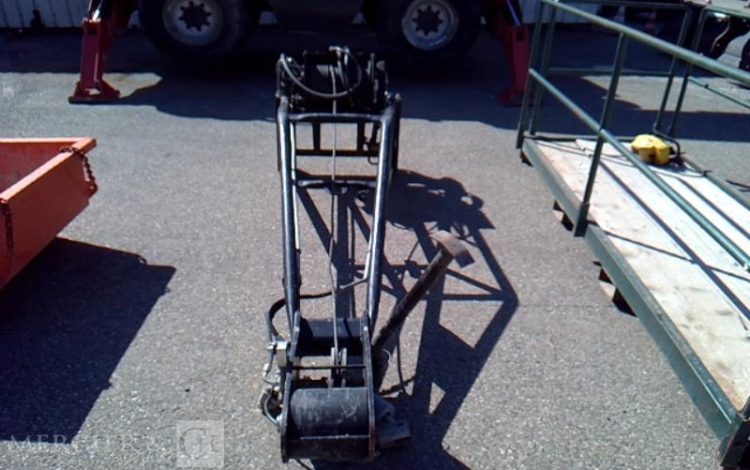 MANITOU CHARIOT ROTATIF MRT1840  18M  4T – 3816H – AN2013 ROUGE MRT1840