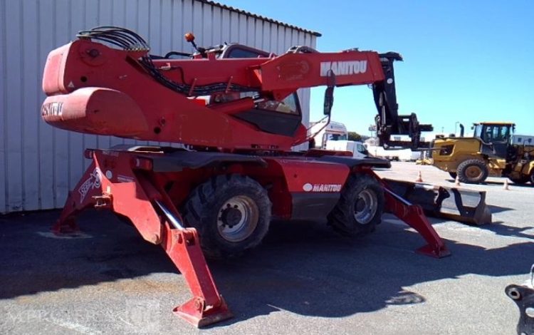 MANITOU CHARIOT ROTATIF MRT1840  18M  4T – 3816H – AN2013 ROUGE MRT1840