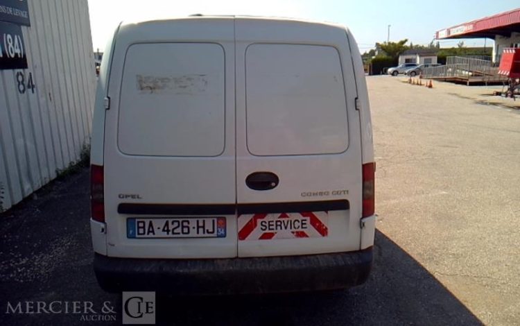 OPEL COMBO – IMMATRICULATION SUSPENDUE – VEH ENDOMMAGE – NON ROULANT  BA-426-HJ