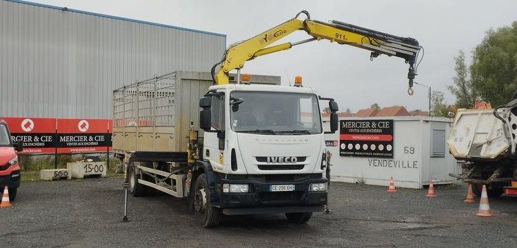 IVECO Iveco 18T + grue  CE-296-EH