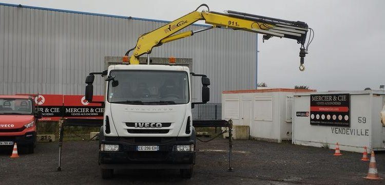 IVECO Iveco 18T + grue  CE-296-EH