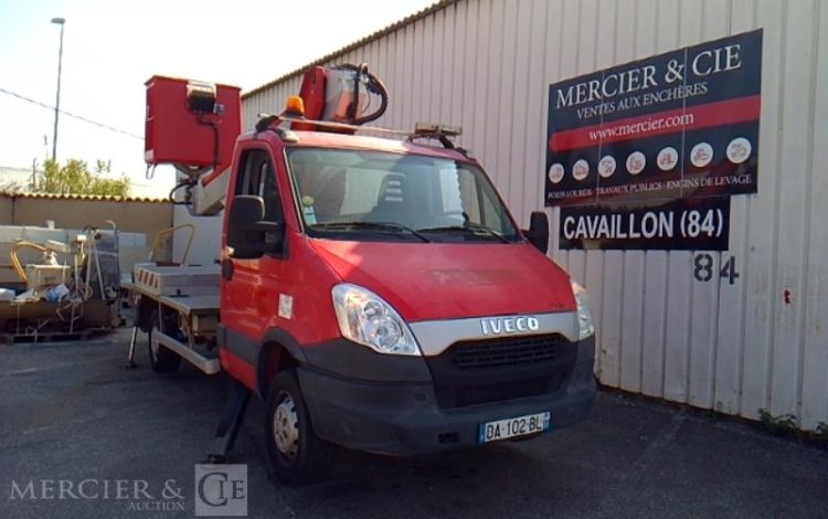 IVECO 35S11 AVEC NACELLE MULTITEL MT202DS 20M  DA-102-BL