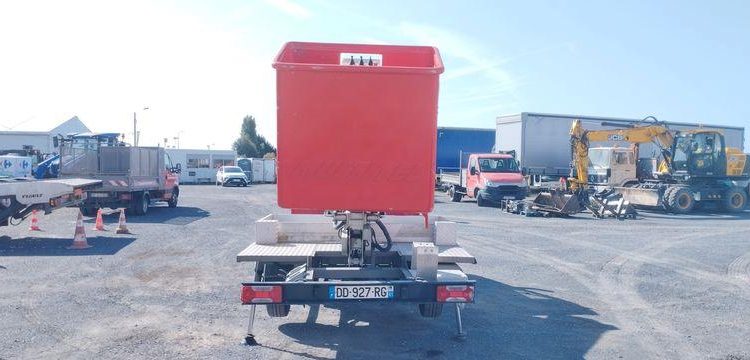 IVECO 35S11 AVEC NACELLE MULTITEL MT202DS 20M – NON ROULANT ROUGE DD-927-RG