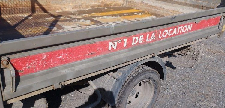 IVECO 35C13 BENNE SIMPLE CABINE COFFRE ROUGE DE-370-FV