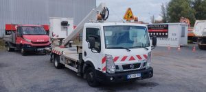 NISSAN CABSTAR AVEC NACELLE MULTITEL 160ALUDS 16M NON ROULANT  DR-181-YV