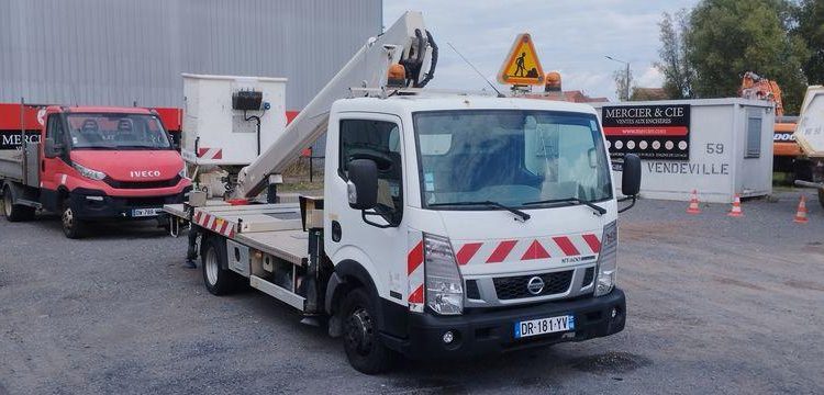 NISSAN CABSTAR AVEC NACELLE MULTITEL 160ALUDS 16M NON ROULANT  DR-181-YV