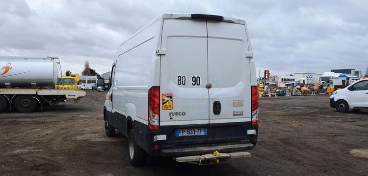 IVECO DAILY 50C18HA8 V12 FG – AN 2020 – 28120 KM BLANC FP-931-TF