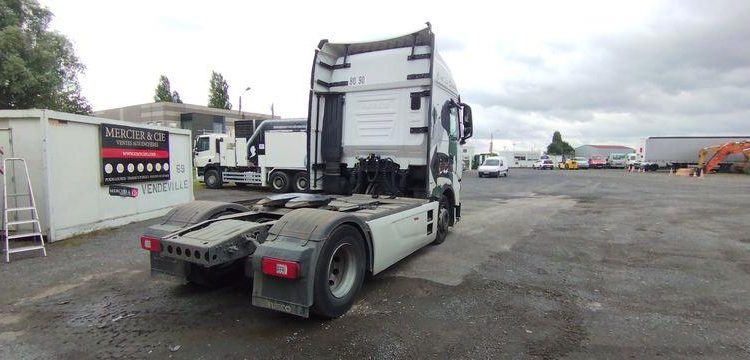 IVECO S-WAY  AS440S – DIESEL – 107693 KM – ANNEE 2022 BLANC GJ-432-XQ