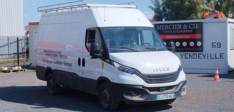 IVECO 35S18 – EN L’ETAT – IMMERGE BLANC GJ-779-WG