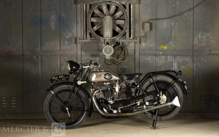 MONET GOYON SUPER SPORT 350CM3 – AN1930  114MG