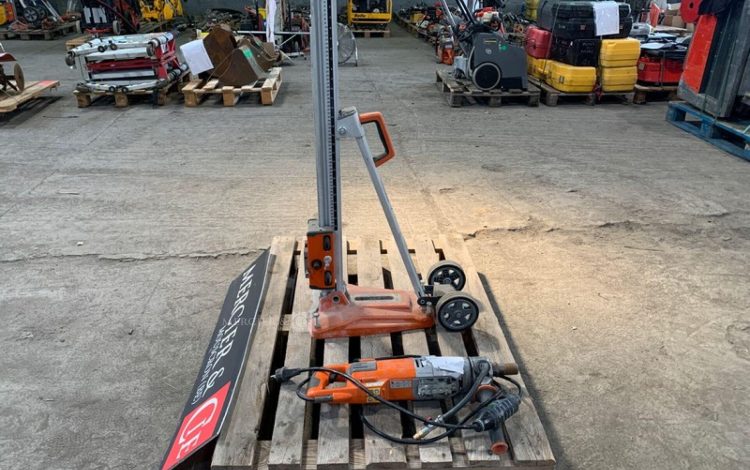 HUSQVARNA DM220  FOR010933