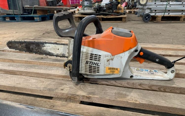 STIHL MSA 200C  TRO010008