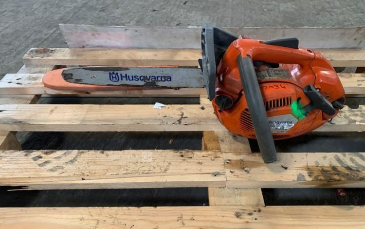 HUSQVARNA   16MAM82024