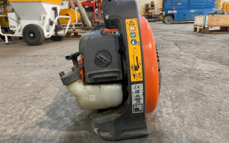 HUSQVARNA   116MAM8