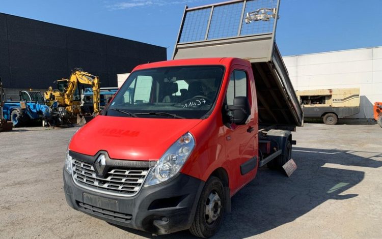 RENAULT MASTER / JPM ROUGE 11437