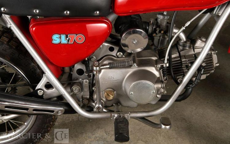 HONDA SL 70 rouge – hors collec 70CM3 – AN1971  192H